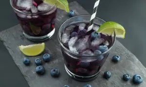 Pyszne drinki z borówkami, które orzeźwią każdy letni dzień