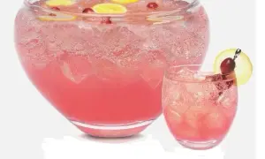 Najlepsze przepisy na drink z prosecco i wódką, które zachwycą smakami