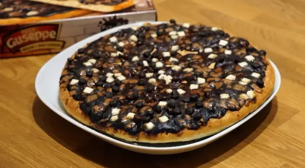 Gdzie kupić pizzę guseppe czekoladową? Sprawdź najlepsze oferty