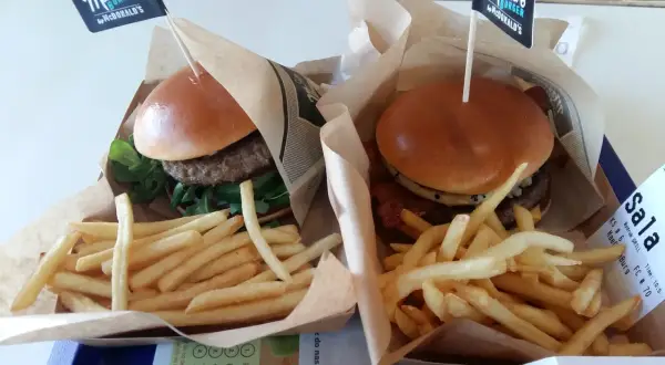 Ile kosztują burgery Maestro w McDonald's? Ceny i zestawy, które zaskakują