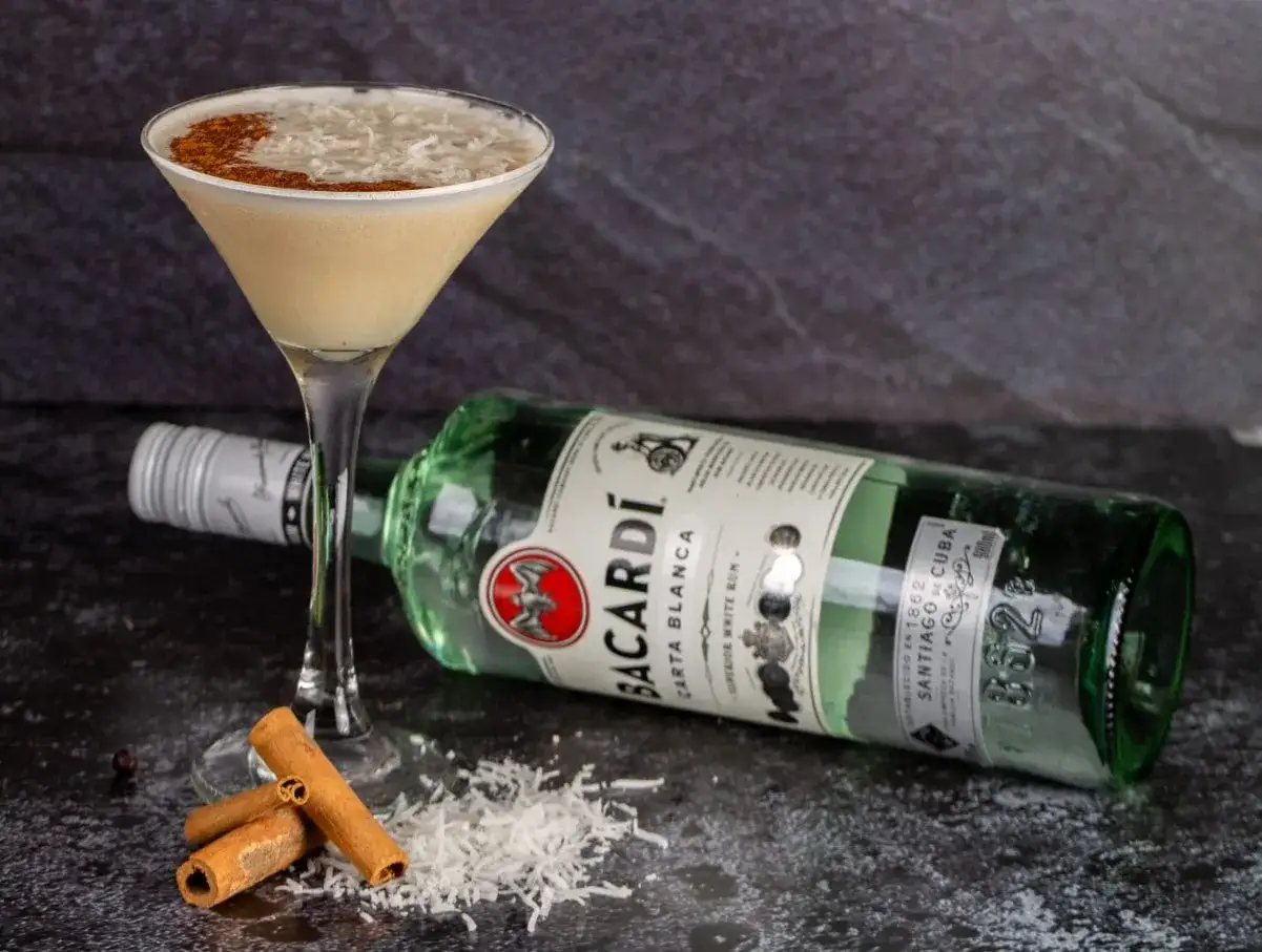 Zdjęcie Najlepsze przepisy na drinki z Bacardi, które musisz spróbować