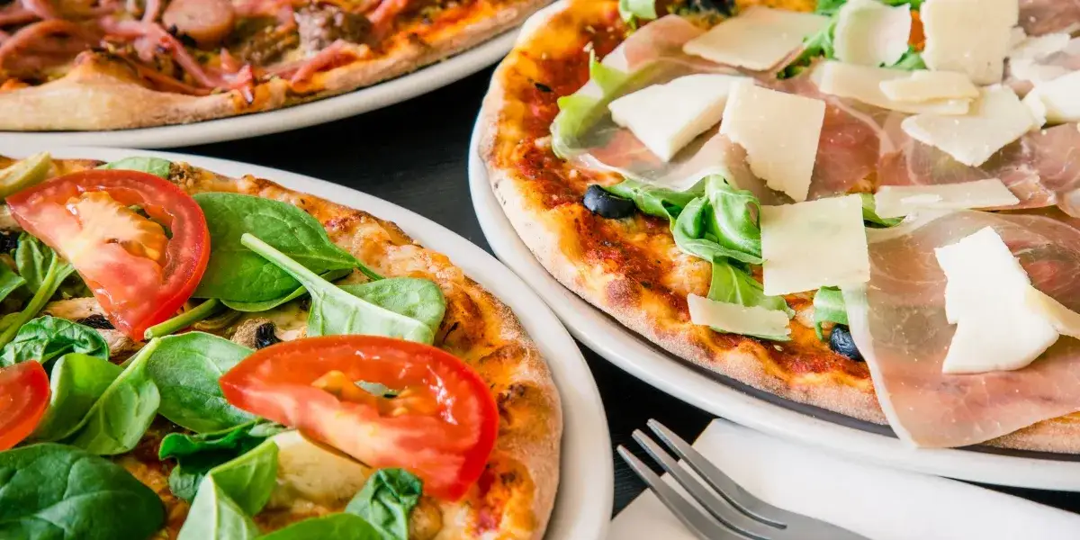 Zdjęcie Ile kcal ma pizza? Zaskakujące różnice w kaloryczności pizzy